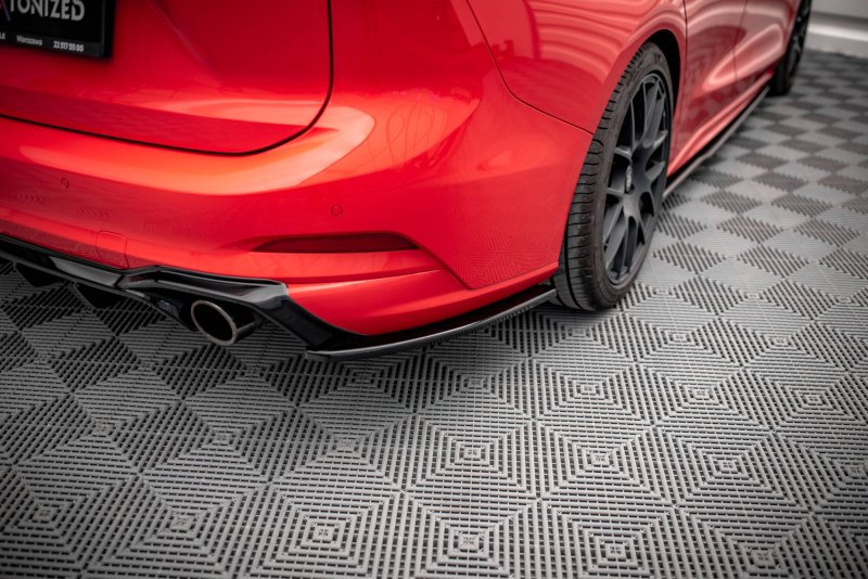 Maxton Heck Ansatz Flaps Diffusor V.7 Ford Focus Kombi ST Mk4 schwarz Hochglanz FO-FO-4-STLINE-ES-RSD7-G