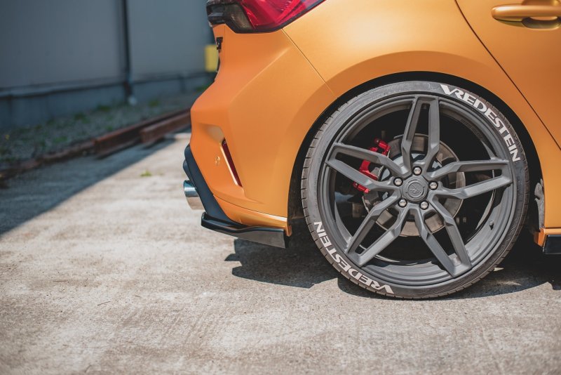 Maxton Heck Ansatz Flaps Diffusor V.3 für Ford Focus ST Mk4  schwarz Hochglanz FO-FO-4-ST-RSD3-G