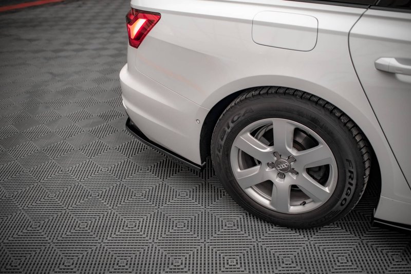 Maxton Mittlerer Diffusor Heck Ansatz für Audi A6 C8 schwarz Hochglanz AU-A6-C8-RD1-G