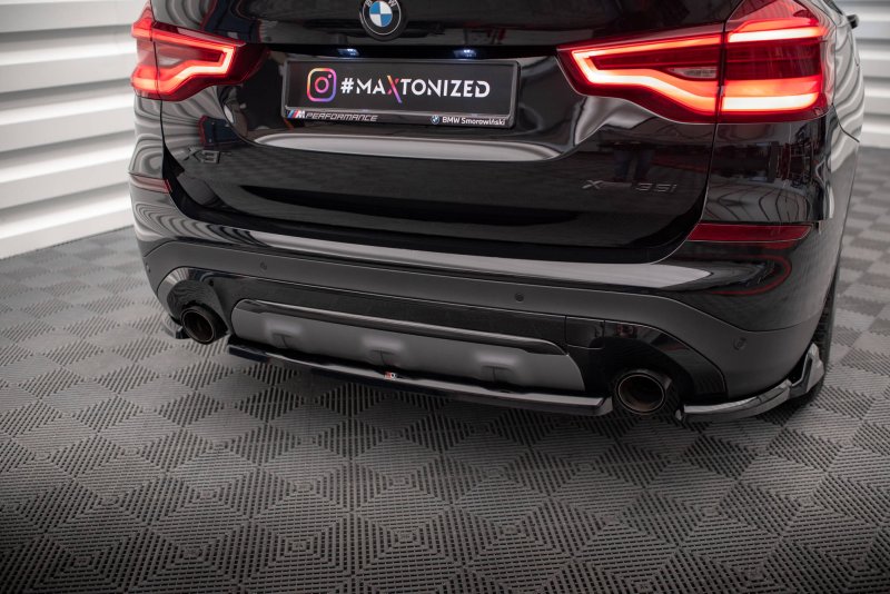 Maxton Zentrale Hinten Splitte BMW X3 G01 schwarz Hochglanz BM-X3-01-RD1-G