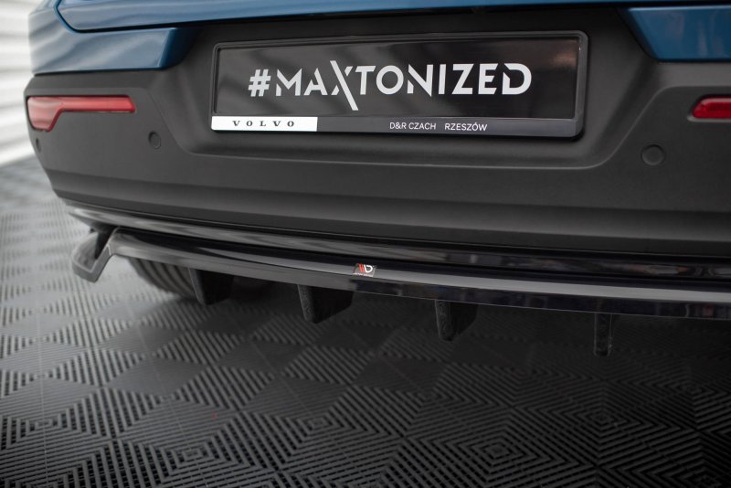 Maxton Mittlerer Cup Diffusor Heck Ansatz Volvo C40 Mk1 schwarz Hochglanz VO-C40-1-RD1G+RD2-G