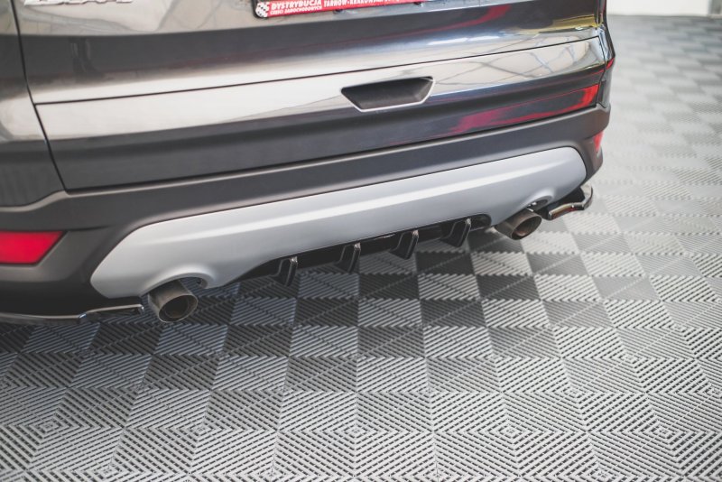 Maxton Diffusor Heck Ansatz für Ford Escape Mk3 schwarz Hochglanz FO-ES-3-RS1-G