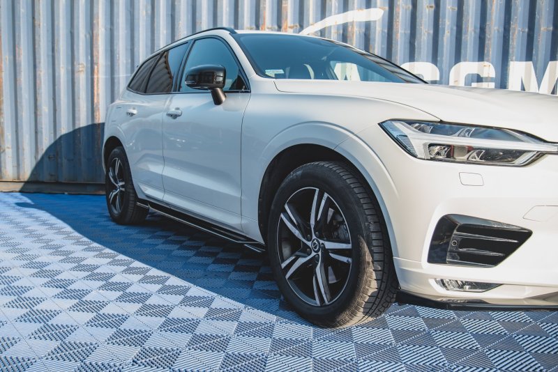 Maxton Seitenschweller Ansatz für Volvo XC60 Mk2 R-Design schwarz Hochglanz VO-XC60-2-RDESIGN-SD1-G