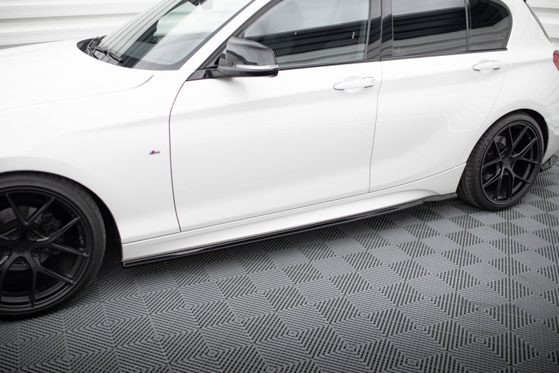 Maxton Seitenschweller Ansatz V.5 BMW 1er M-Paket / M140i F20 Facelift schwarz Hochglanz BM-1-F20F-M-SD4-G