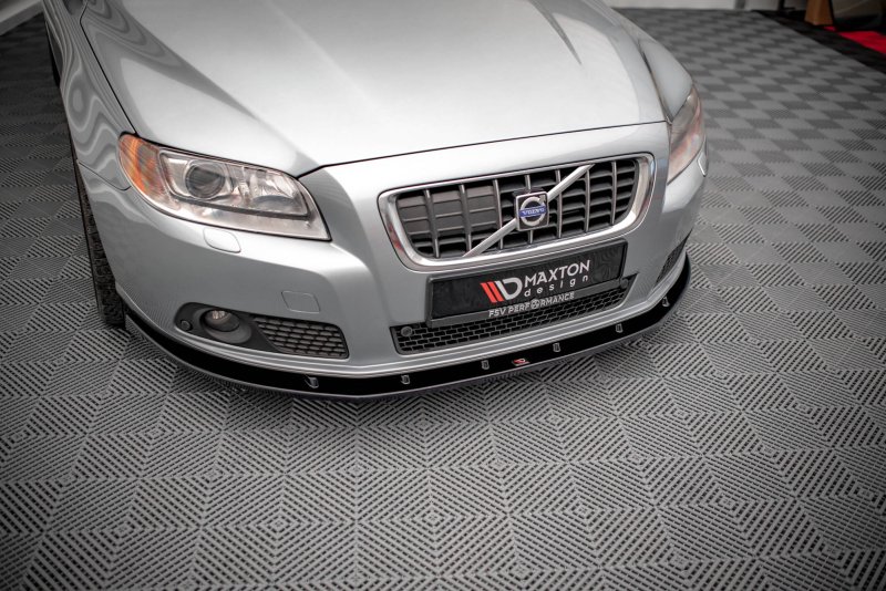 Maxton Front Ansatz V.1 für Volvo V70 Mk3 schwarz Hochglanz VO-V70-3-FD1-G