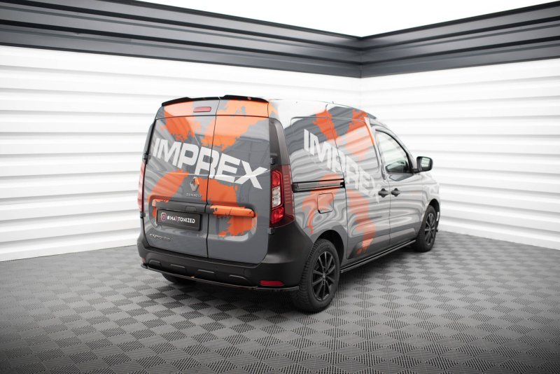 Maxton Spoiler CAP Abrisskante Renault Express Mk2 schwarz Hochglanz RE-EX-2-CAP1-G