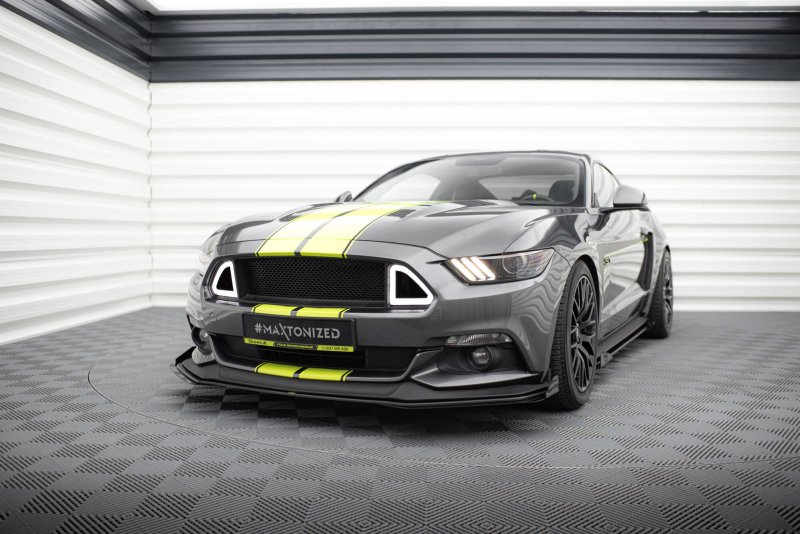 Maxton Street Pro Front Ansatz + Flaps Ford Mustang GT Mk6 schwarz Hochglanz FOMU6GTCNC-FD1B+FSF1-G