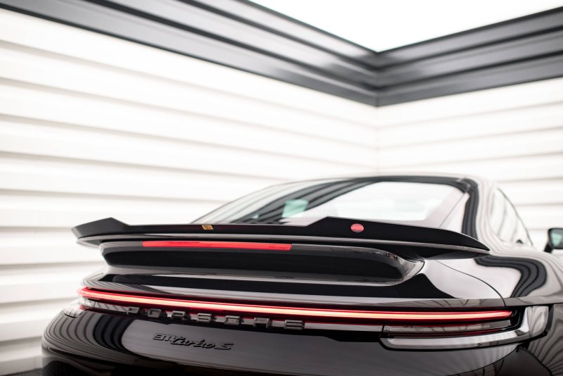 Maxton Spoiler CAP für Porsche 911 Turbo S 992 schwarz Hochglanz PO-911-992-TURBO-S-CAP1-G
