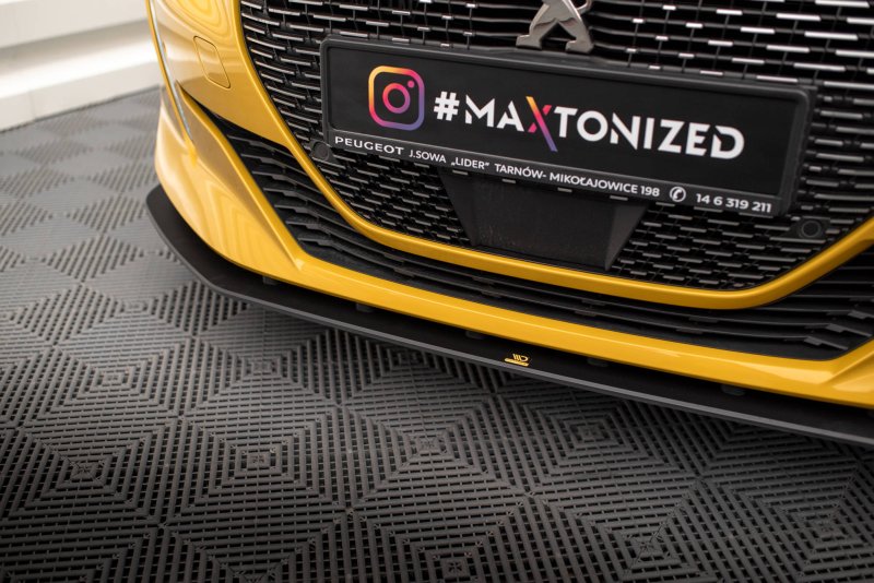 Maxton Street Pro Front Ansatz für für Peugeot 208 GT Mk2 PE2082GTCNC-FD1BRB