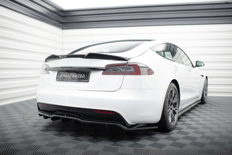 Maxton Mittlerer Cup Diffusor Heck Ansatz V.2 Tesla Model S Plaid Mk1 Facelift schwarz Hochglanz TE-MODELS-1F2-PL-RD2G+RD3-G