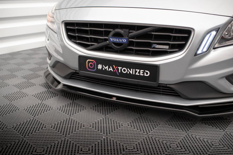 Maxton Front Ansatz V.2 für Volvo S60 R-Design Mk2 schwarz Hochglanz VO-S60-2-RDESIGN-FD2-G