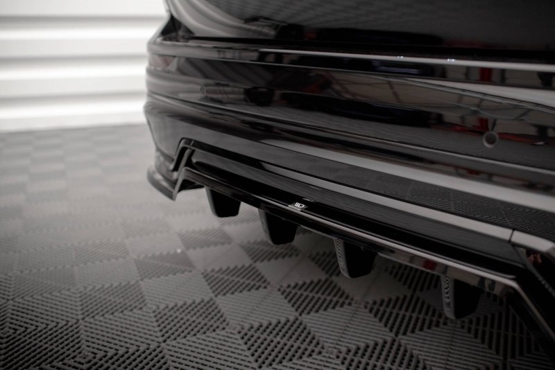 Maxton Mittlerer Diffusor Heck Ansatz DTM Look für Volvo XC60 R-Design Mk2 Facelift schwarz Hochglanz VO-XC60-2F-RDESIGN-RD1G+RD2-G