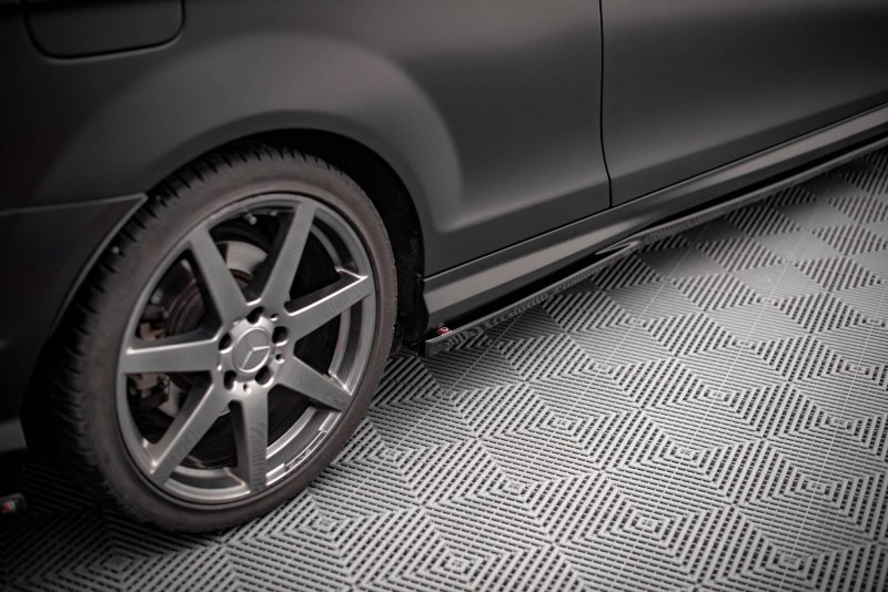Maxton Seitenschweller Ansatz für Mercedes-Benz C Coupe AMG-Line C204 schwarz Hochglanz ME-C-204F-AMGLINE-C-SD1-G