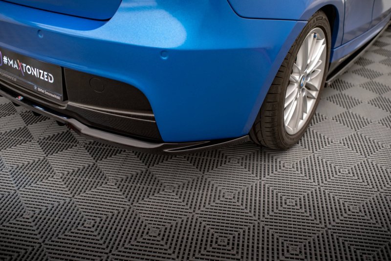 Maxton Mittlerer Cup Diffusor Heck Ansatz BMW 1er M-Paket E87 Facelift schwarz Hochglanz BM-1-87F-MPACK-RD1G+RD2-G