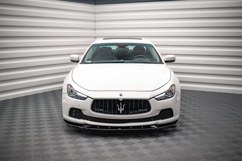 Maxton Front Ansatz V.2 für Maserati Ghibli Mk3 schwarz Hochglanz MA-GH-1-FD2-G