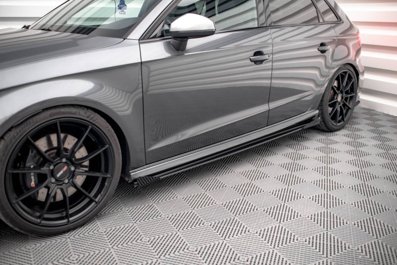 Maxton Street Pro Seitenschweller Ansatz für + Flaps Audi S3 / A3 S-Line Sportback 8V Facelift schwarz Hochglanz AUS33FSBCNC-SD1BRB+SF1-G