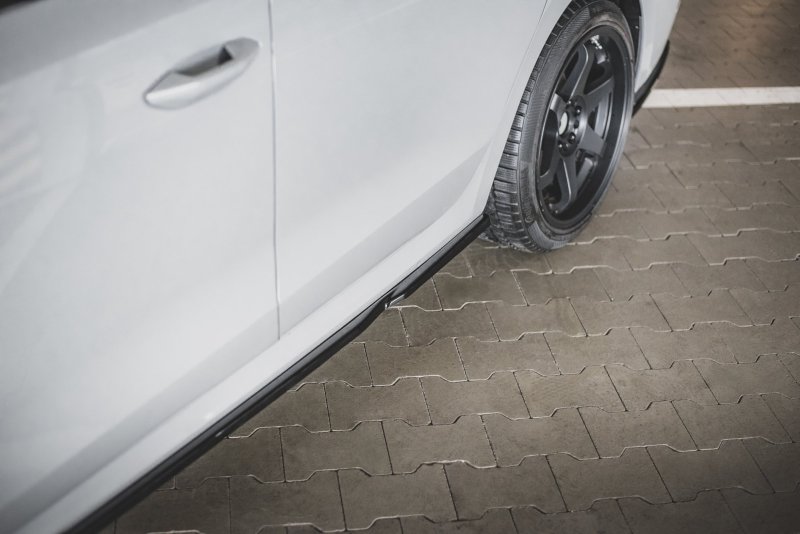 Maxton Seitenschweller Ansatz für V.1 für Skoda Octavia RS Mk4 schwarz Hochglanz SK-OC-4-RS-SD1-G
