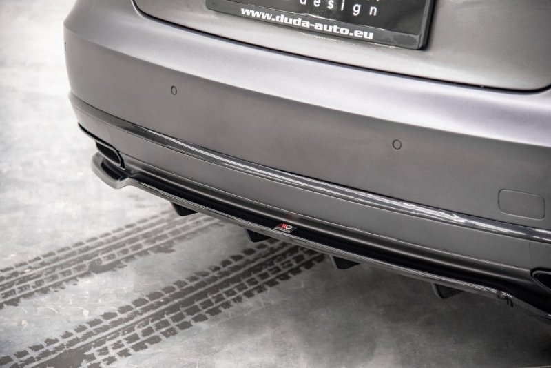 Maxton Mittlerer Diffusor Heck Ansatz DTM Look für Audi A8 D4 Facelift schwarz Hochglanz AU-A8-D4F-RD1G+RD2-G