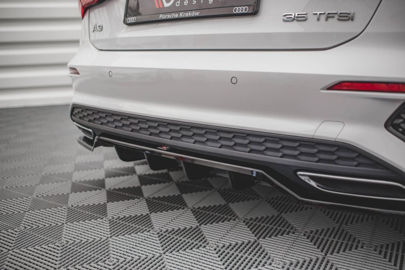 Maxton Mittlerer Diffusor Heck Ansatz DTM Look für Audi A3 S-Line Sportback 8Y schwarz Hochglanz AU-A3-8Y-SLINE-RD1G+RD2-G