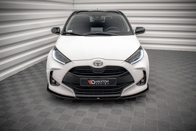 Maxton Front Ansatz V.1 +Flaps für Toyota Yaris Mk4 TO-YA-4-FD1G+FS