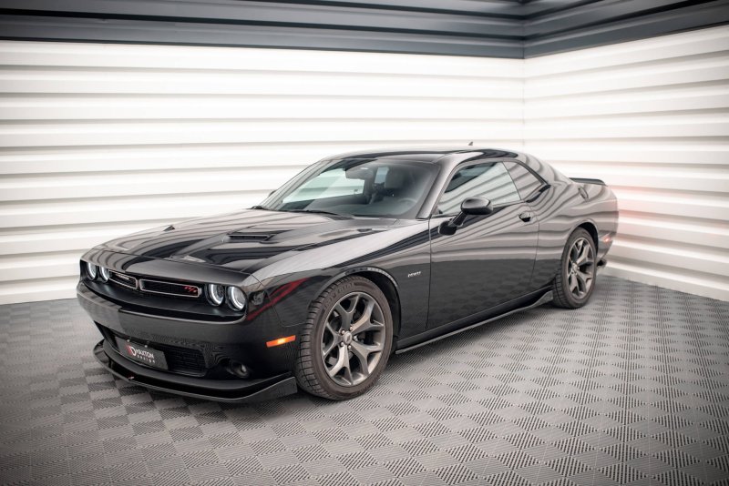 Maxton Seitenschweller Ansatz für Dodge Challenger RT Mk3 Facelift schwarz Hochglanz DO-CHL-3-RT-SD1-G