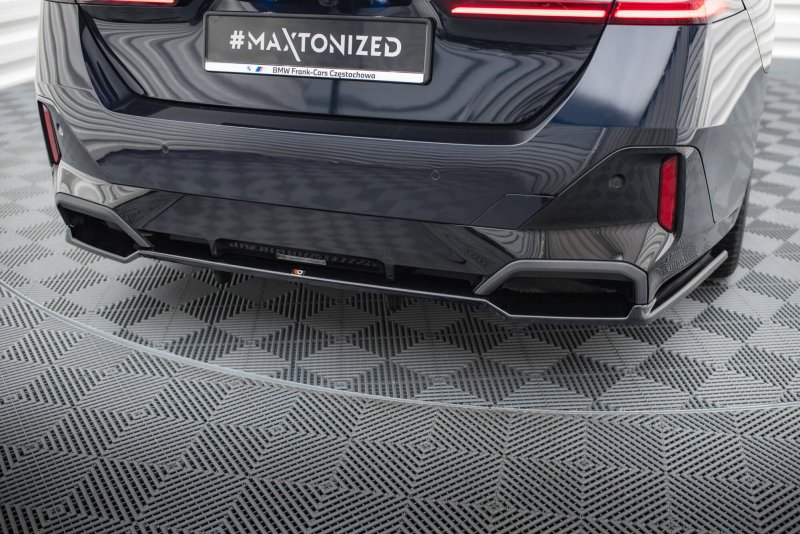 Maxton Mittlerer Cup Diffusor Heck Ansatz V.2 BMW 5er / i5 M-Paket G60 schwarz Hochglanz BM-5-G60-MPACK-RD2G+RD3-G