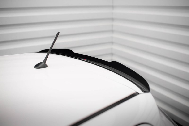 Maxton Spoiler CAP Abrisskante Toyota Yaris Mk3 Facelift schwarz Hochglanz TO-YA-3F2-CAP1-G