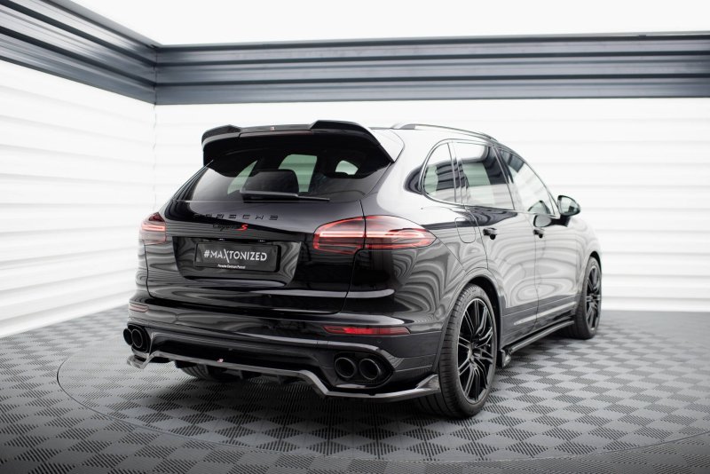 Maxton Mittlerer Cup Diffusor Heck Ansatz Porsche Cayenne Mk2 Facelift schwarz Hochglanz PO-CAY-2F-RD1G+RD2-G