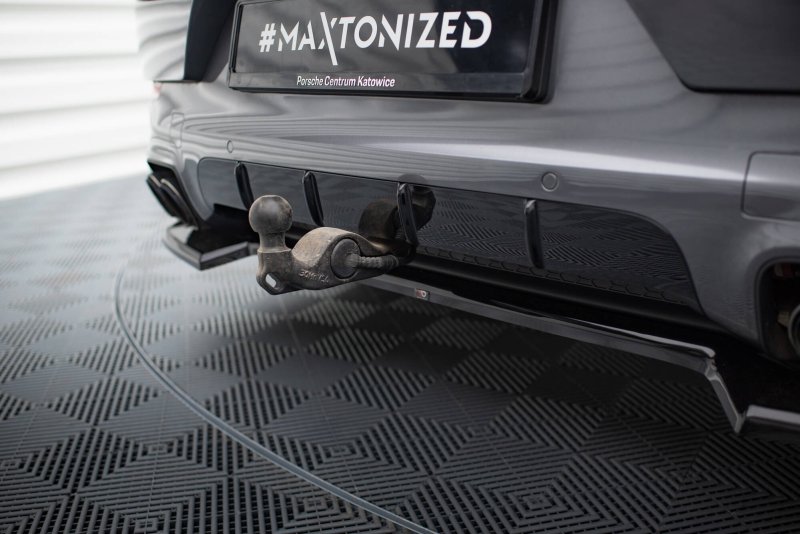 Maxton Mittlerer Cup Diffusor Heck Ansatz Porsche Cayenne SUV / Coupe Mk3 Facelift schwarz Hochglanz PO-CAY-3F-RD1-G