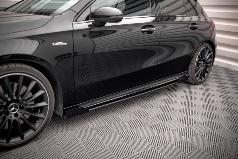Maxton Street Pro Seitenschweller Ansatz für + Flaps Mercedes A35 AMG / AMG-Line Aero Pack W177  schwarz Hochglanz MEA17735CNC-SD1BRB+SF1-G