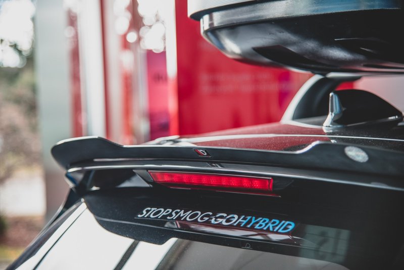 Maxton Spoiler CAP für Toyota Corolla XII Hatchback schwarz Hochglanz TO-CO-12-HB-CAP1-G