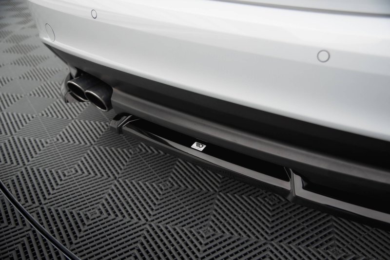 Maxton Heck Ansatz Flaps Diffusor Jaguar XE R-Sport X760 schwarz Hochglanz JA-XE-1-RSPORT-RSD1-G