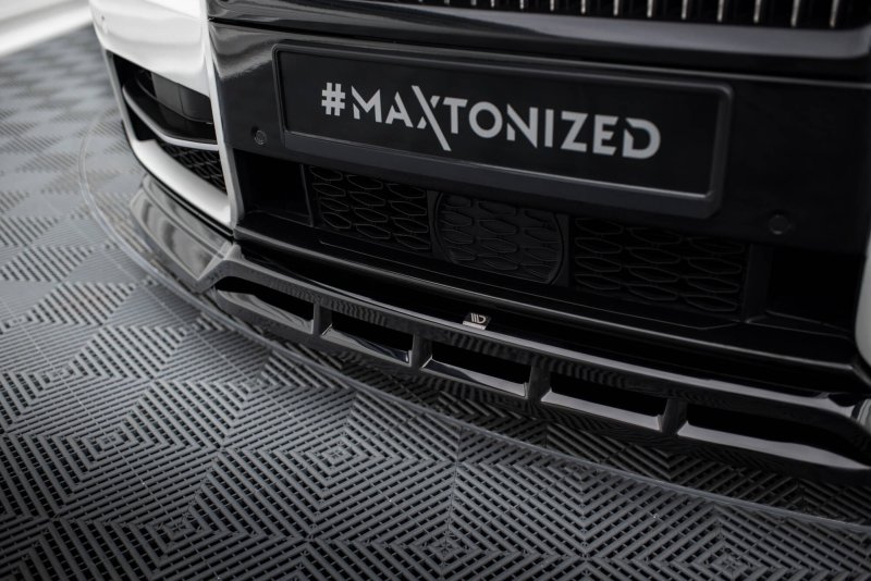 Maxton Front Ansatz Rolls Royce Cullinan schwarz Hochglanz RR-CU-1-FD1G+FD1R-G
