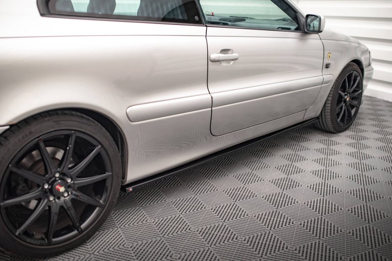 Maxton Seitenschweller Ansatz für Volvo C70 Mk1 schwarz Hochglanz VO-C70-1-SD1-G
