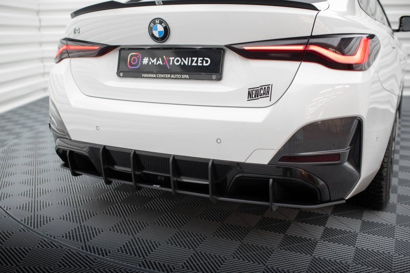 Maxton Street Pro Heckschürze für BMW i4 M-Paket G26 BMI4G26MPACKCNC-RS1B