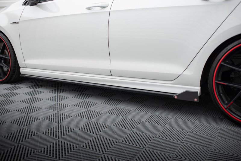 Maxton Seitenschweller Ansatz V.3 + Flaps VW Golf R / R-Line Mk7 VW-GO-7-R-SD3G+SF1B