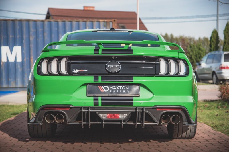 Maxton Street Pro Heckschürze für Ford Mustang GT Mk6 Facelift FOMU6FGTCNC-RS1B+BRBI