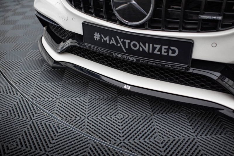 Maxton Front Ansatz V.3 Mercedes-AMG C63 Limousine / Kombi W205 / S205 schwarz Hochglanz ME-C-205-63-FD2-G