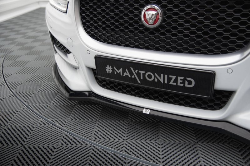 Maxton Front Ansatz V.1 Jaguar XE R-Sport X760 schwarz Hochglanz JA-XE-1-RSPORT-FD1-G
