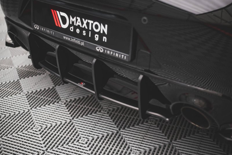 Maxton Street Pro Heckschürze für Infiniti Q60 S Mk2 INQ60S2CNC-RS1B+BRBI