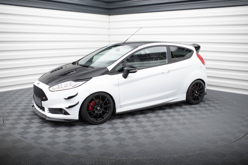 Maxton Seitenschweller Ansatz V.4 Ford Fiesta ST / ST-Line Mk7 schwarz Hochglanz FO-FI-7/7F-ST-SD4-G