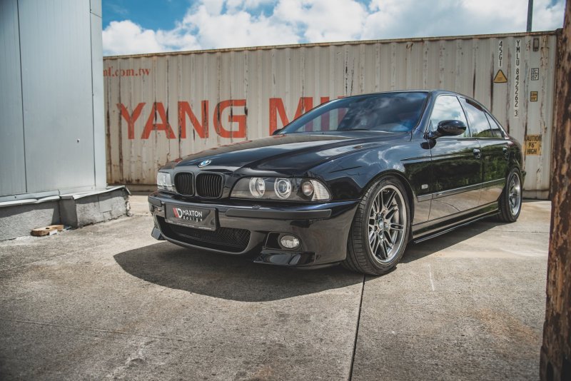 Maxton Front Ansatz für Seite BMW M5 E39 schwarz Hochglanz BM-5-39-M-FDS1-G