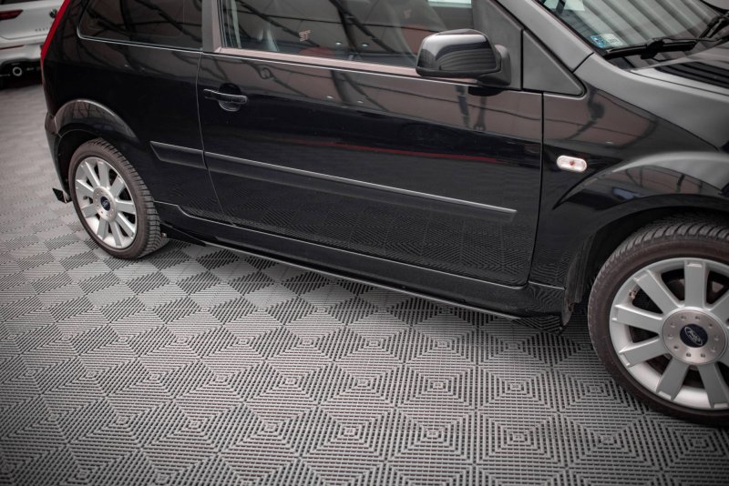 Maxton Side Flaps Ford Fiesta ST Mk6 schwarz Hochglanz FOFI6STCNC-SF1-G