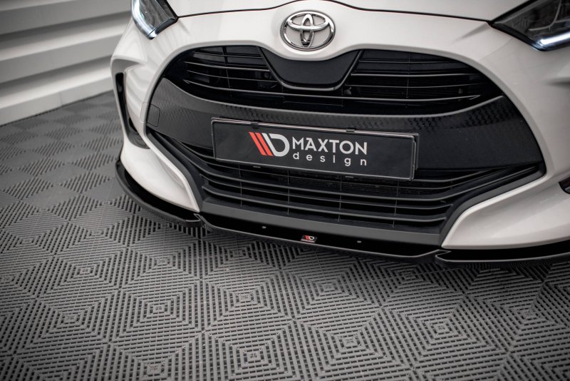Maxton Front Ansatz V.1 +Flaps für Toyota Yaris Mk4 TO-YA-4-FD1G+FS