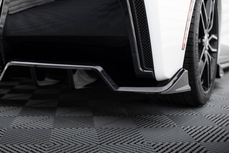 Maxton Mittlerer Diffusor Heck Ansatz DTM Look Chevrolet Corvette C7 schwarz Hochglanz CH-CO-C7-RD3G+RD2-G