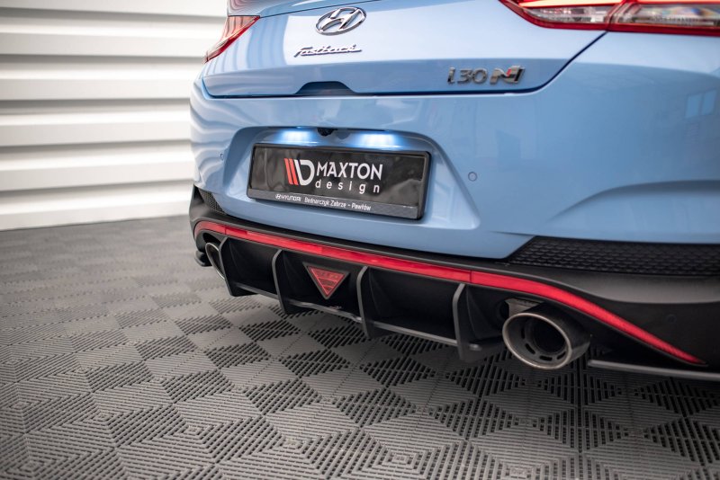 Maxton Street Pro Heckschürze für Hyundai I30 N Fastback Mk3 Facelift HYI303NFBCNC-RS1BRB