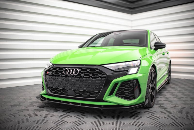 Maxton Street Pro Front Ansatz für +Flaps für V.1 + Flaps Audi RS3 8Y schwarz Hochglanz AURS38YCNC-FD1BRB+FSF1-G