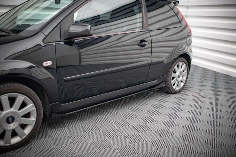 Maxton Street Pro Seitenschweller Ansatz für + Flaps Ford Fiesta ST Mk6 schwarz Hochglanz FOFI6STCNC-SD1BRB+SF1-G