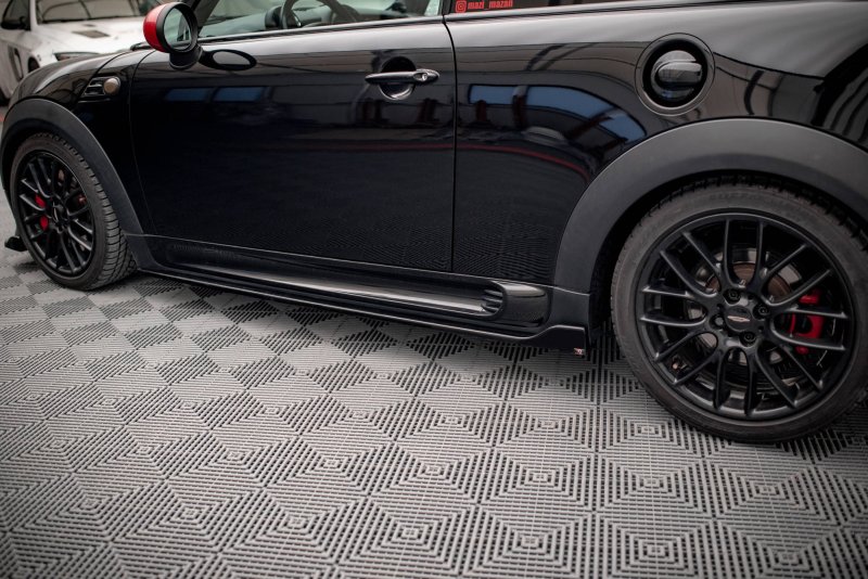 Maxton Seitenschweller Ansatz für V.2 für Mini Cooper John Cooper Works R56 schwarz Hochglanz MC-S-2-56-JCW-SD1-G