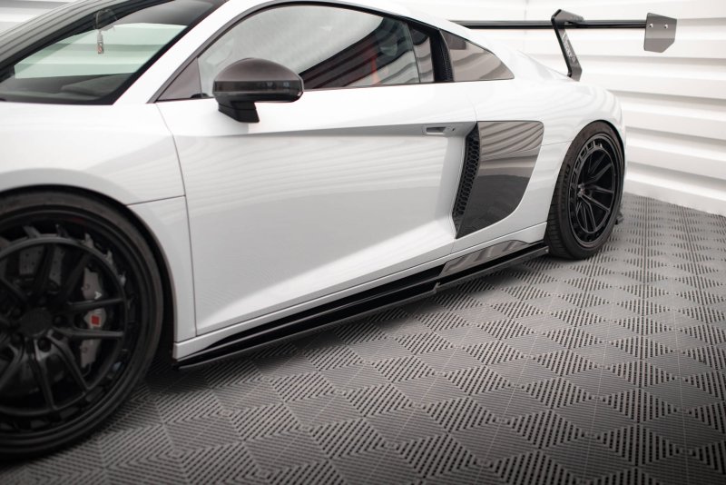 Maxton Seitenschweller Ansatz für V.2 für Audi R8 Mk2 Facelift schwarz Hochglanz AU-R8-2F-SD3-G